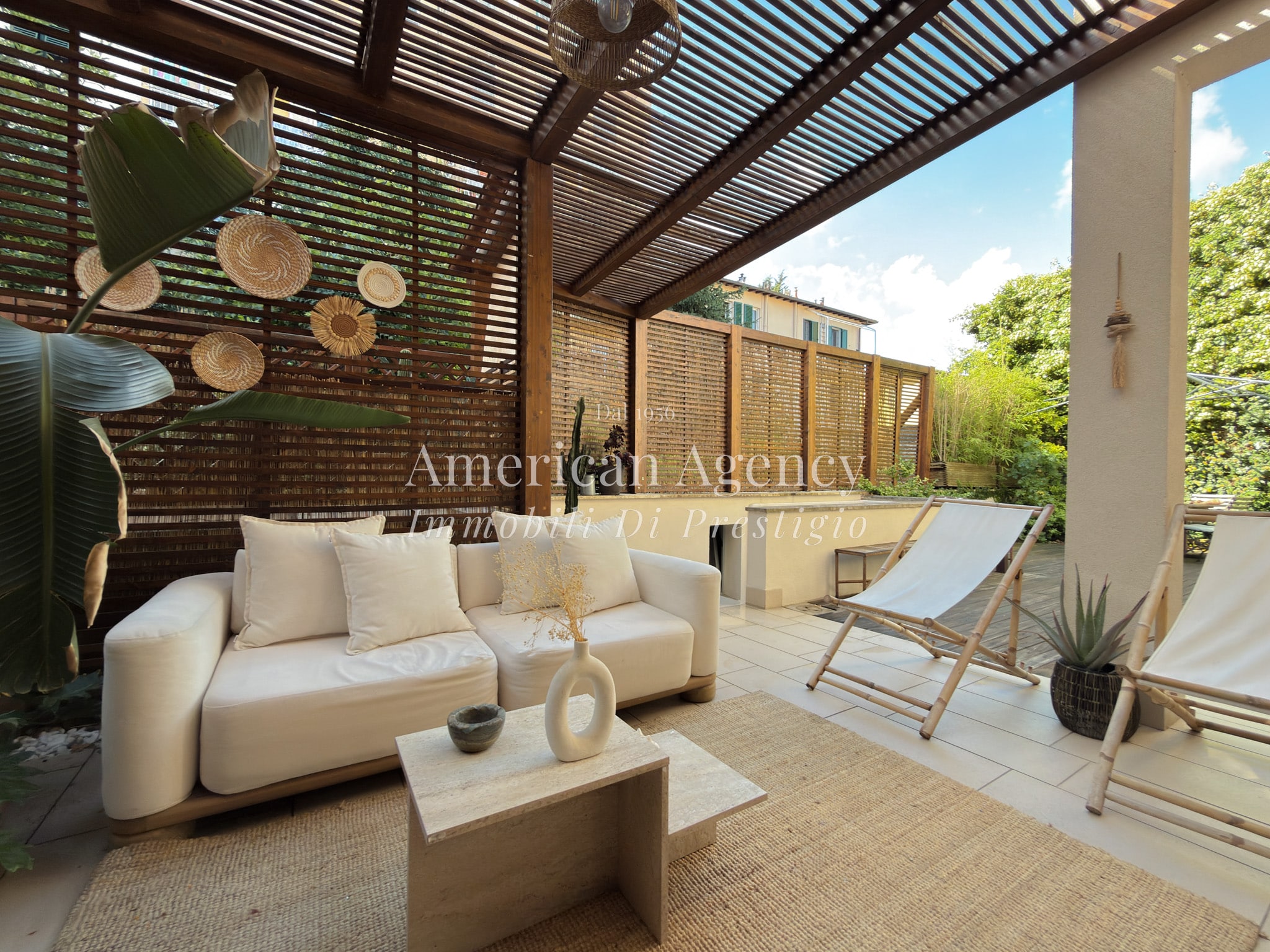Terrazza privata appartamento di lusso in affitto Firenze